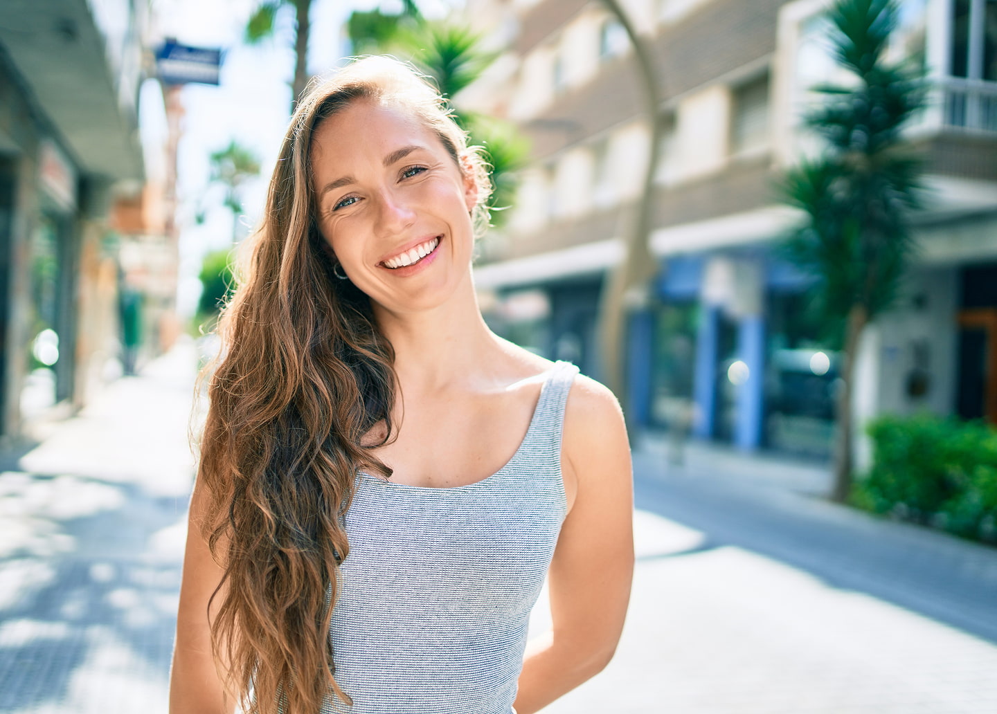 Dental bonding cosmetic treatment using composite resin to repair minor imperfections offered by Dr. Jeffrey Jacobs at Southern Smiles