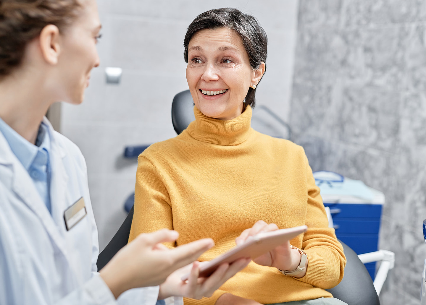 Digital X-rays for early detection of hidden dental issues at Southern Smiles