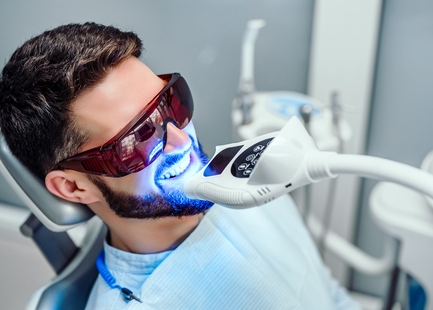 Custom take-home teeth whitening kit for gradual, effective whitening at home